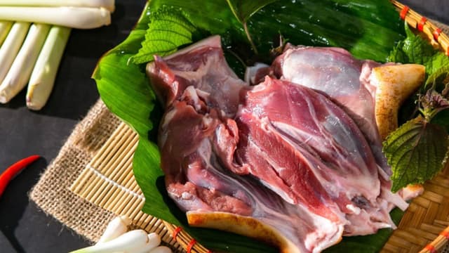 Thịt dê tươi